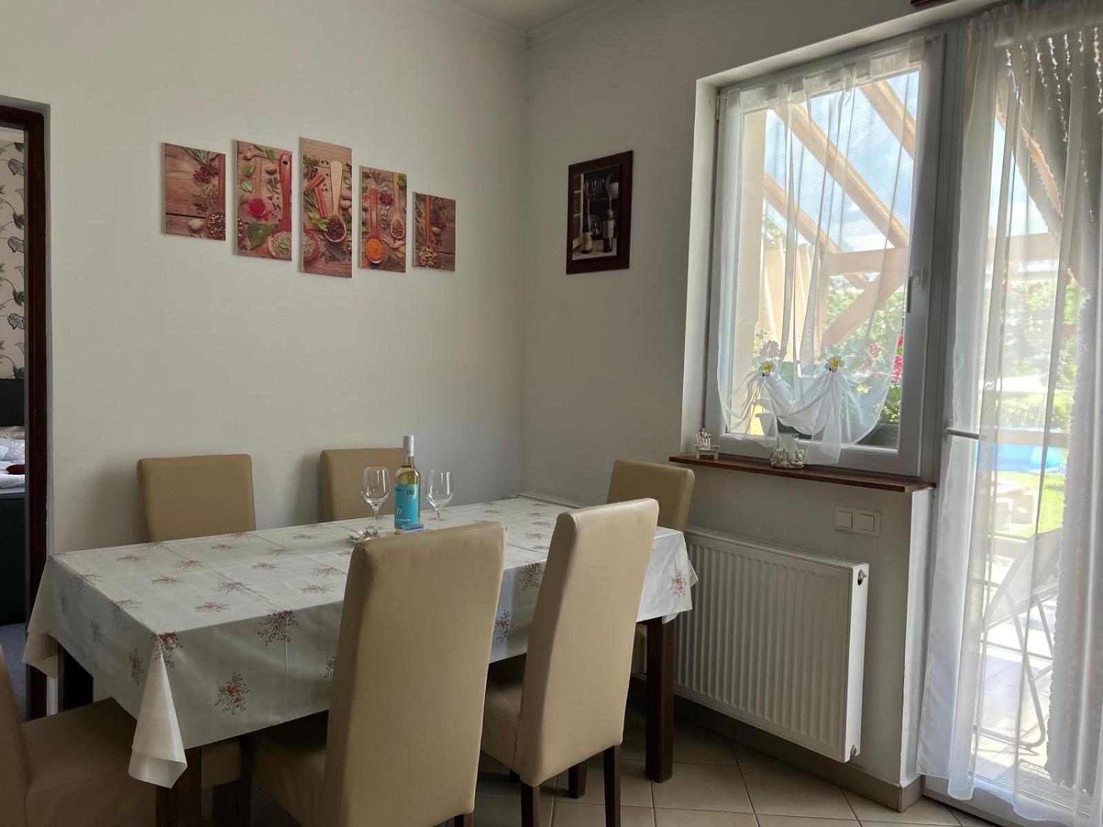 فيلا Levendula Vendeghaz Balatonföldvár المظهر الخارجي الصورة